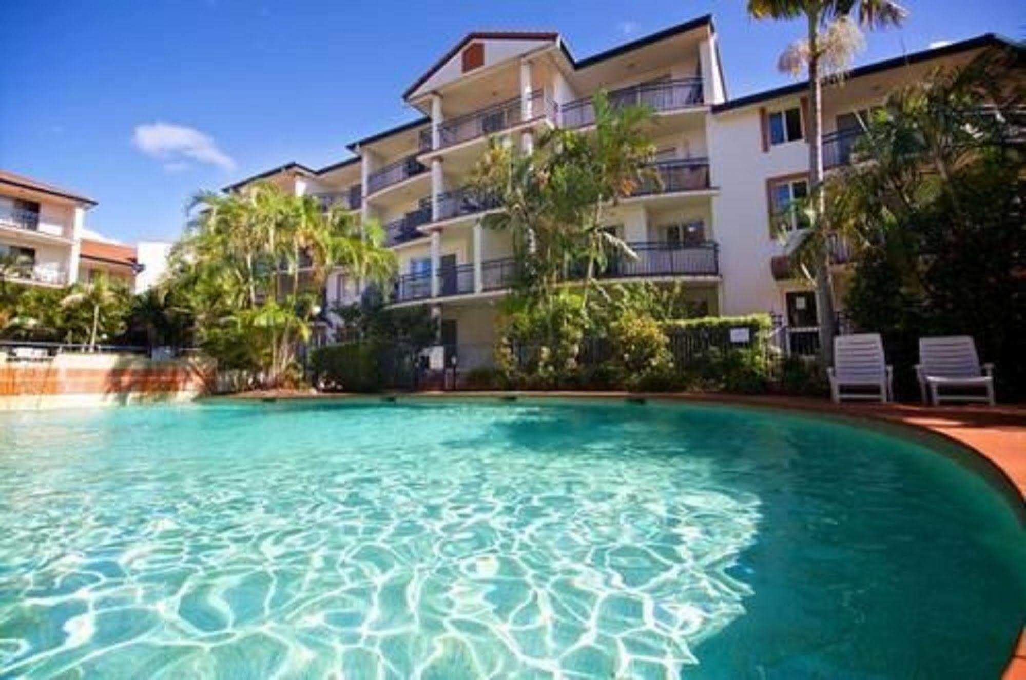 غولد كوست Blue Water Bay Villas المظهر الخارجي الصورة